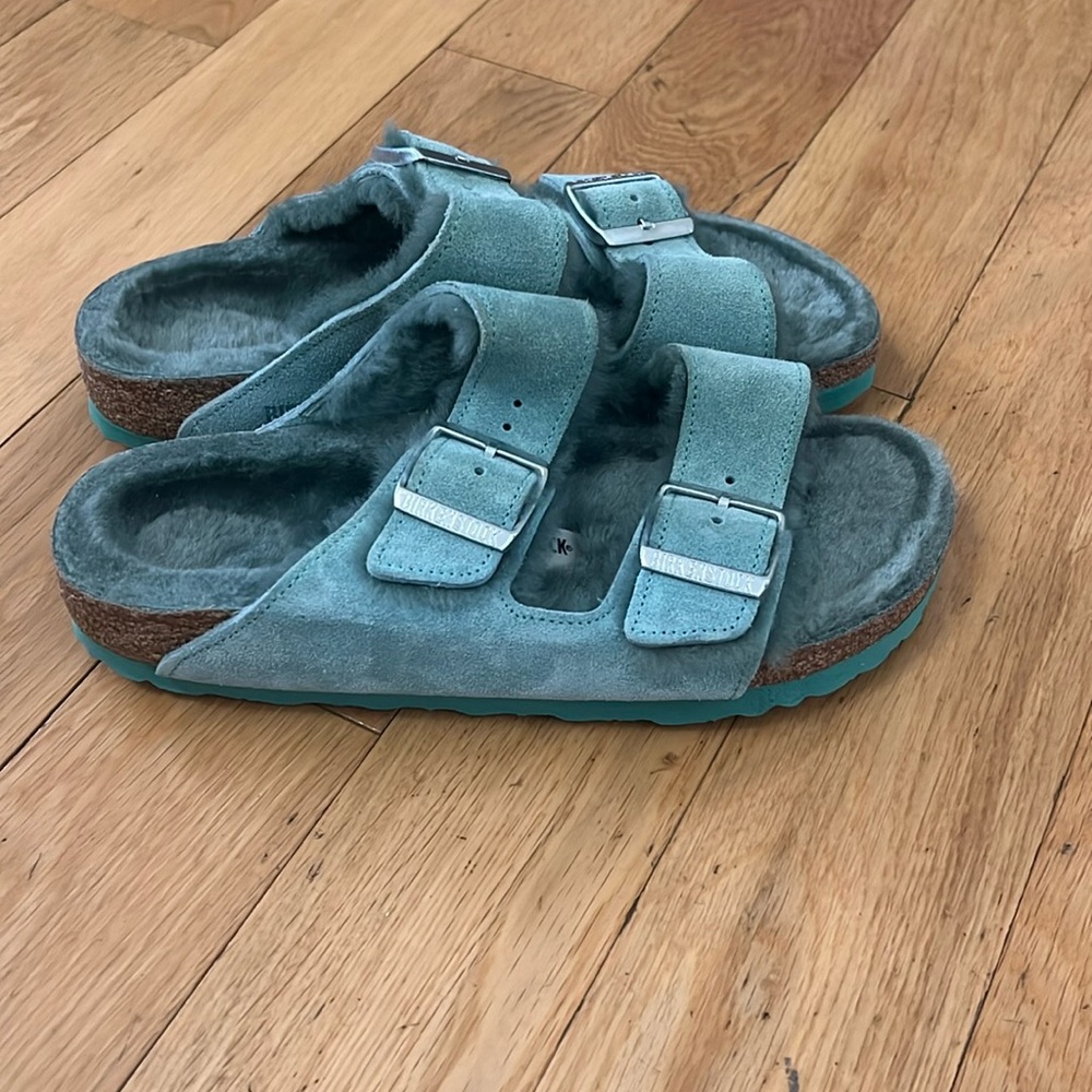 NWOT Birkenstock Arizona Shearling Betryl